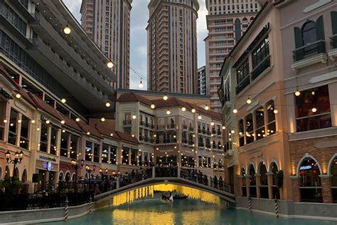 Ratings & Reviews of Taguig.